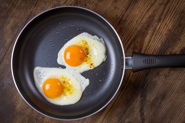Cooking with Nonstick Pots