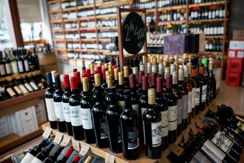 How to Find a Good, Cheap Bottle of Wine