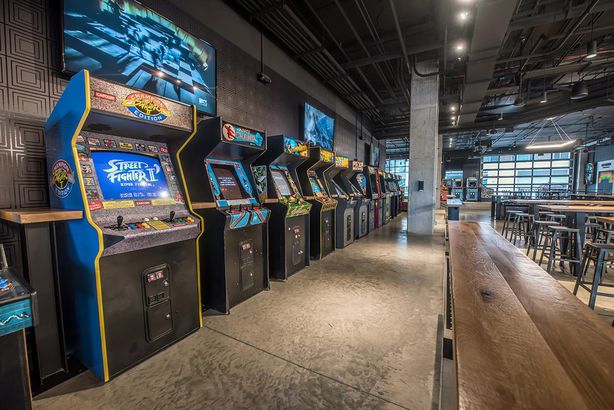 16-Bit Bar + Arcade, Lakewood, Ohio