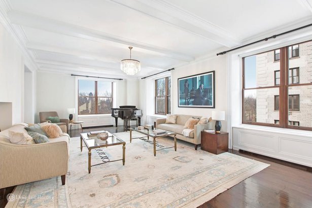 Bruce Willis' House in New York, NY
