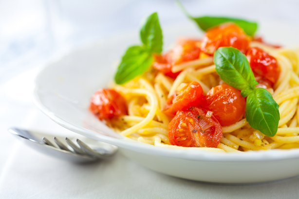 Spaghetti with Blistered Cherry Tomatoes