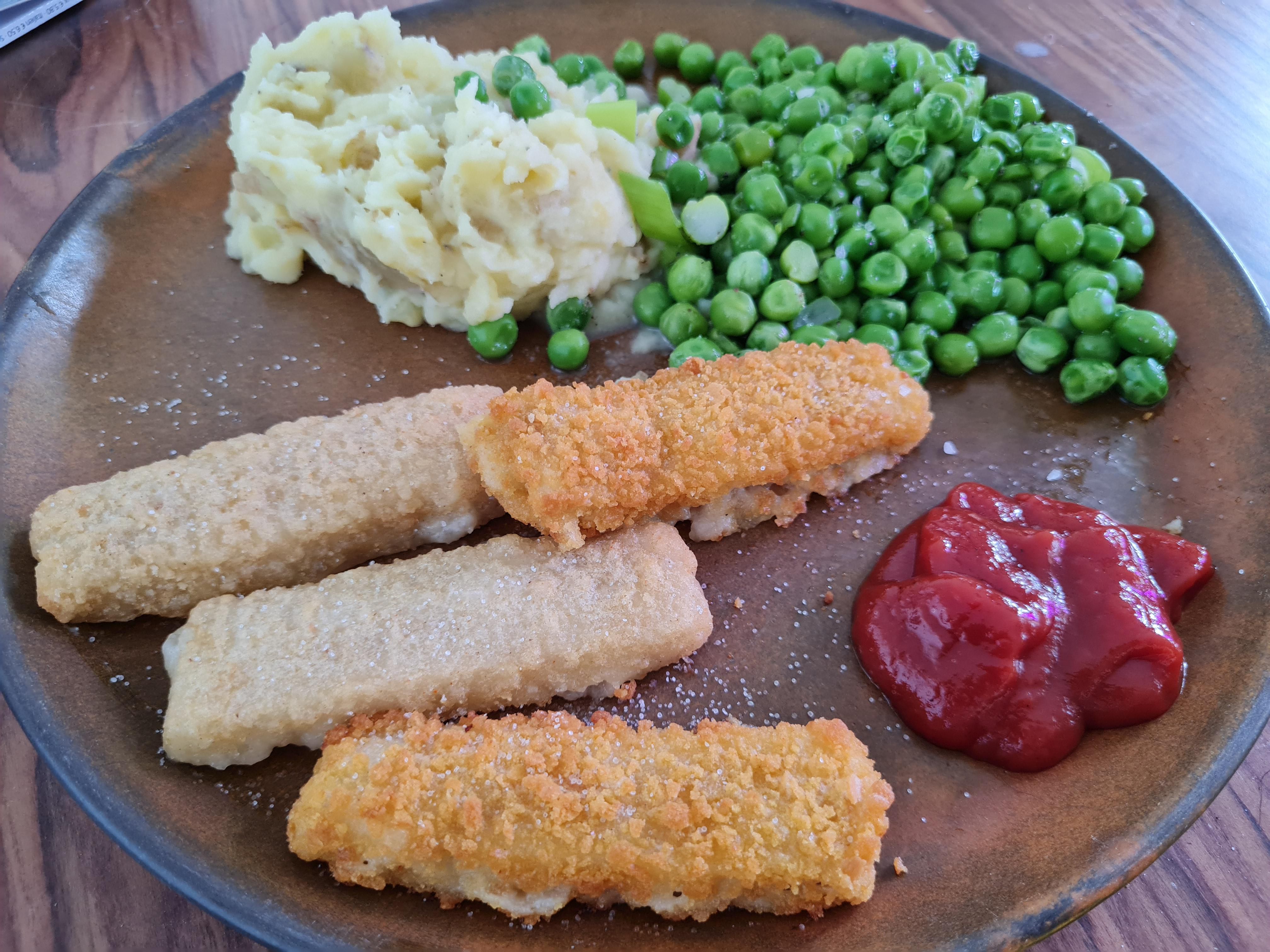 Fish Sticks Dinner