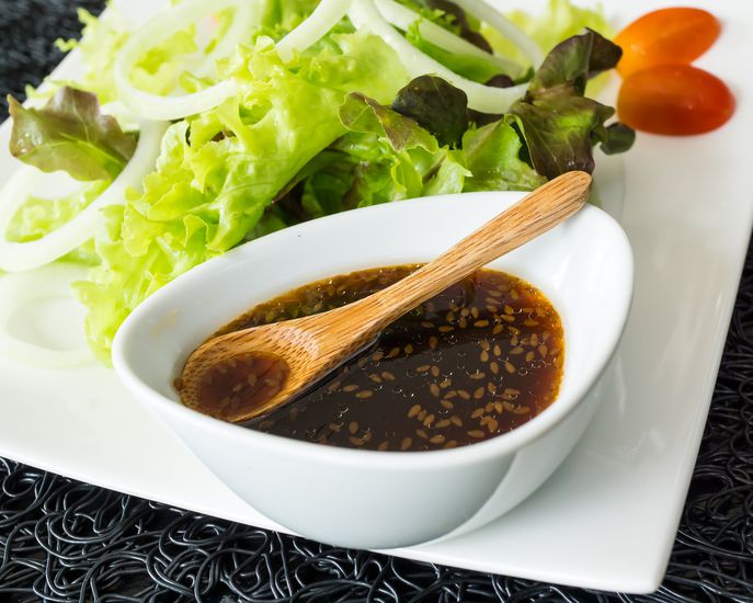 Store Bought vs Homemade Salad Dressing