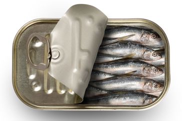 060518_foods_to_skimp_on_slide_3_fs.max-420x243.jpg