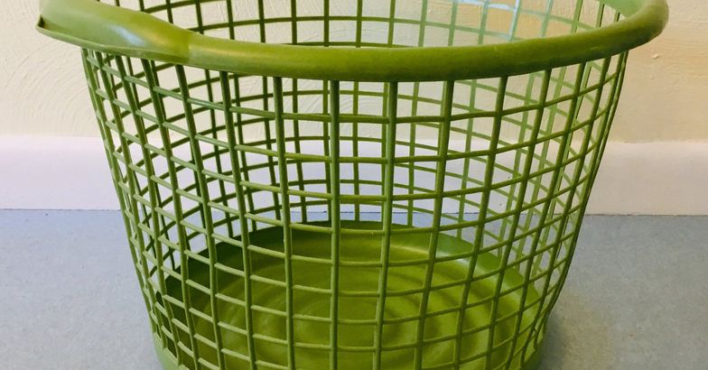 Avocado Green Vintage Laundry Basket