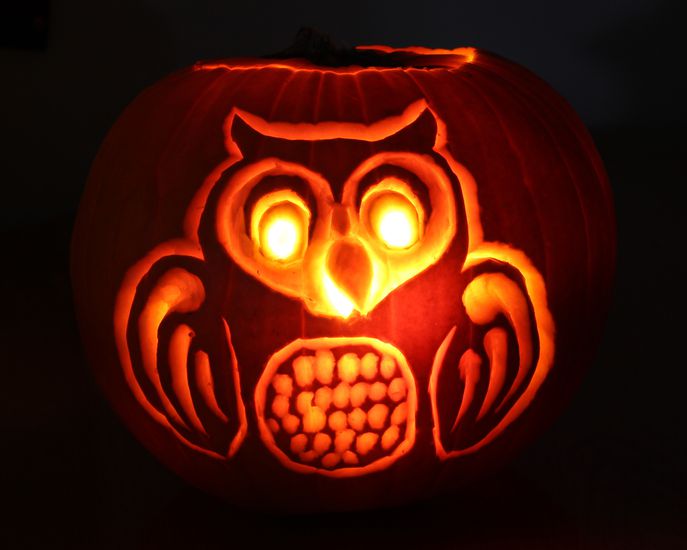12 Cool Jack-o'-Lantern Designs to Make Your House Stand Out