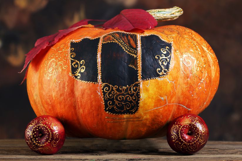 12 Cool Jack-o'-Lantern Designs to Make Your House Stand Out