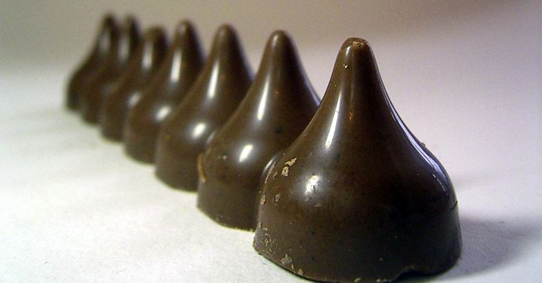 Row of Hershey kisses