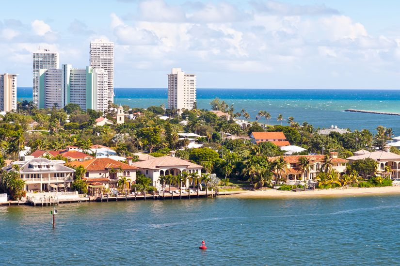 The Cheapest Time to Fly to 50 Top U.S. Destinations