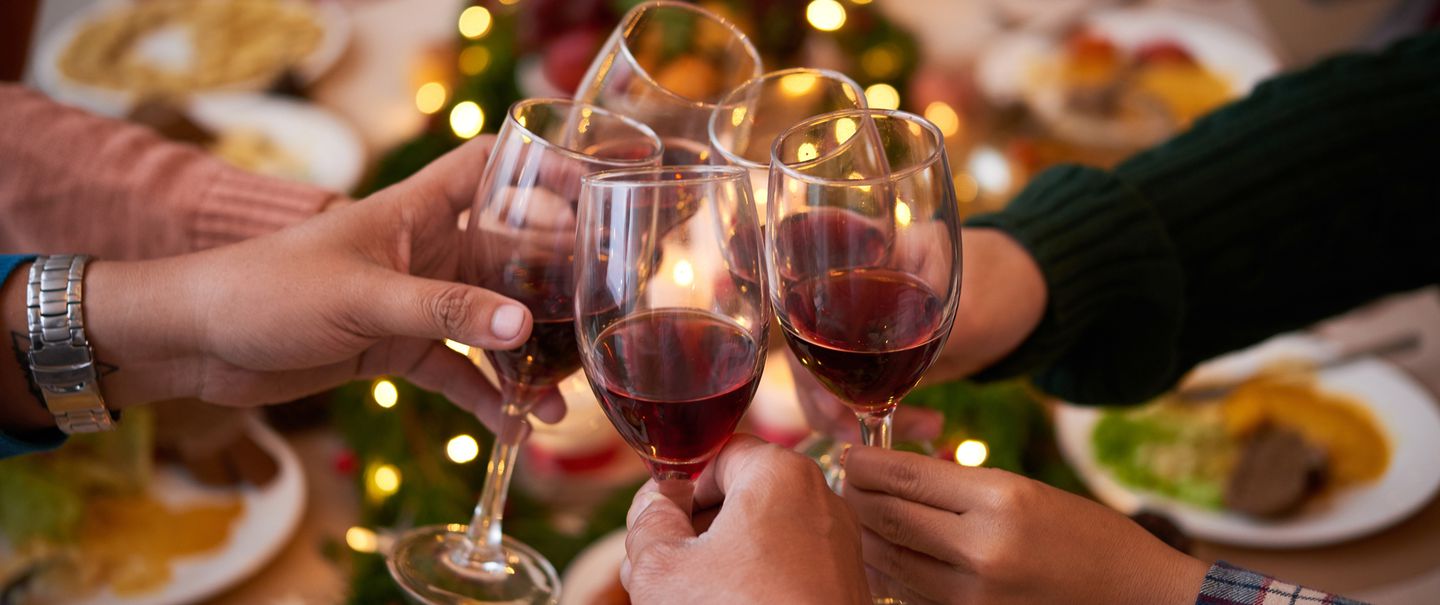 16 Holiday Party Wines for 10 or Less