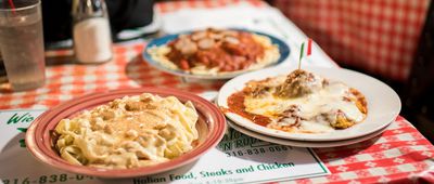 Savute's in Wichita, Kansas