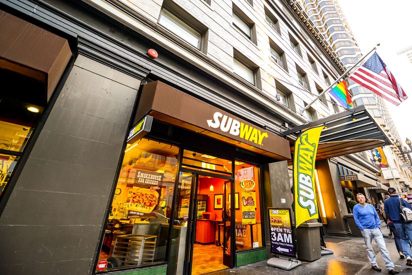 subway-s-new-double-chocolate-peppermint-footlong-cookie-arrives-for