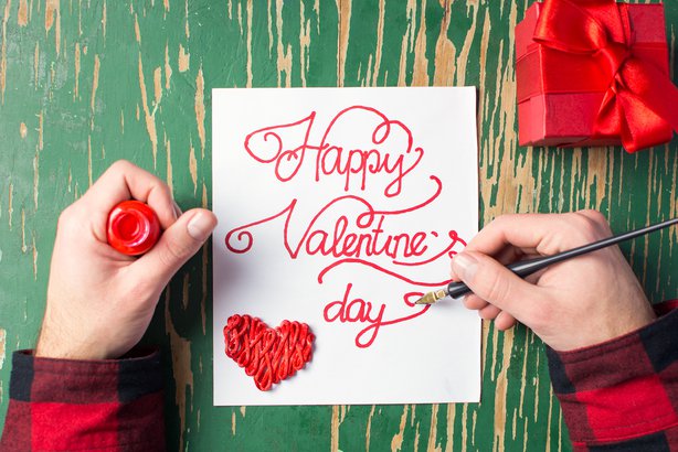 Valentine's Day Flowers for Less: 11 Romantic Ways to Save | Cheapism.com