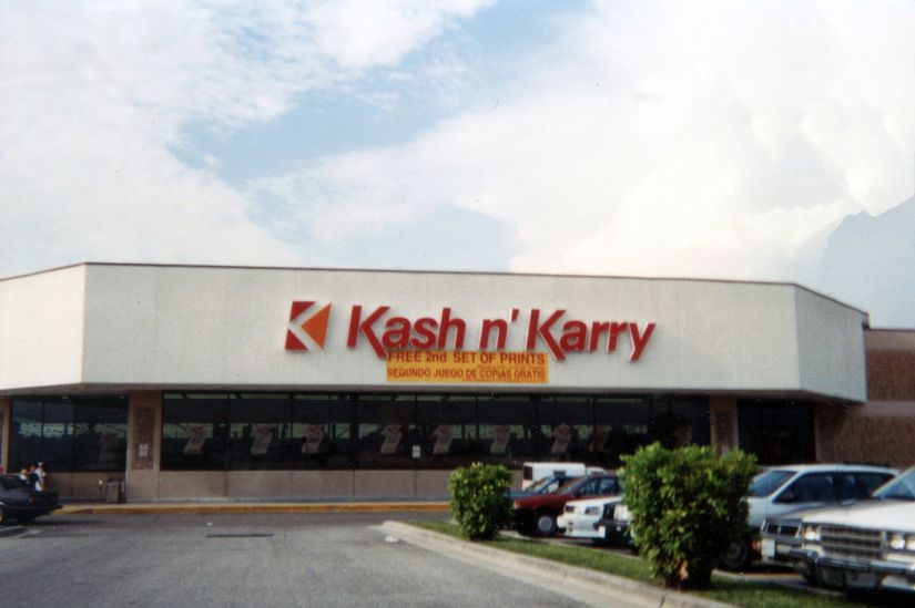 These Beloved Grocery Stores Are Gone Forever