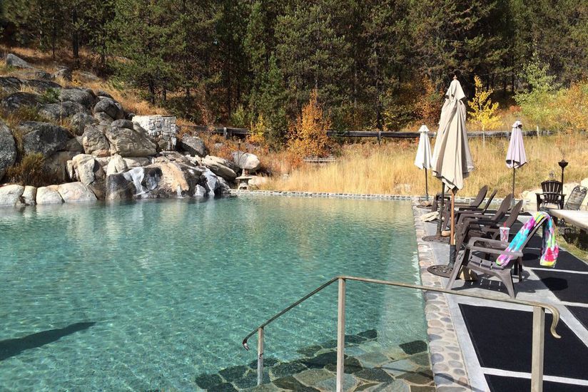 Best Natural Hot Springs in America and Around the World