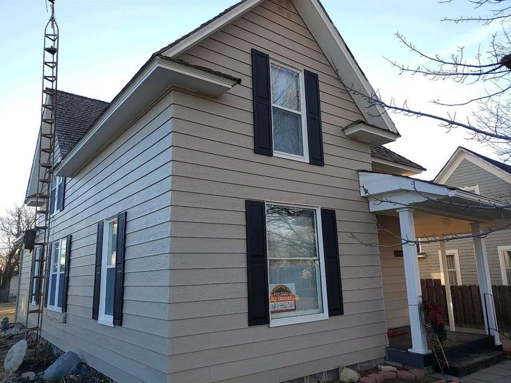 Big Houses Selling for Cheap Across America