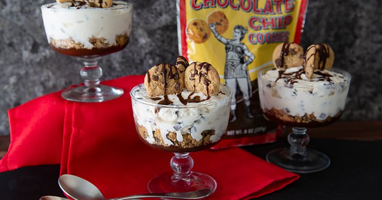 trader joe's organic chocolate chip cookies and sundaes