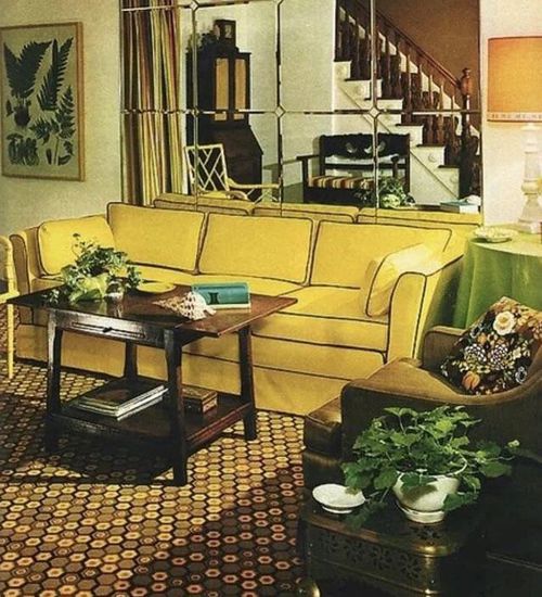 11 Photos of '70s Living Rooms That Give Us Fuzzy Vintage Vibes