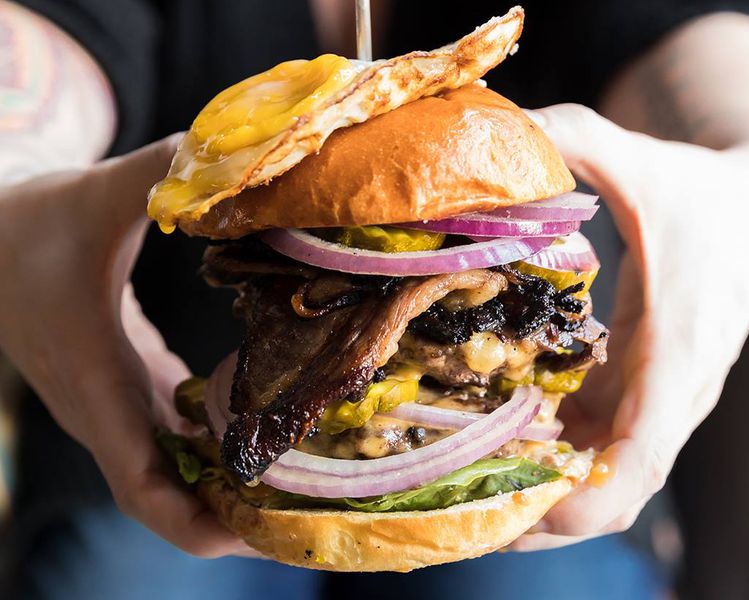 12 Best Regional Burger Chains that should be National