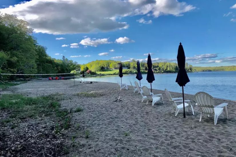 25 Stunning AirBnB Wedding Venues Beautiful Private Home Rentals for Weddings