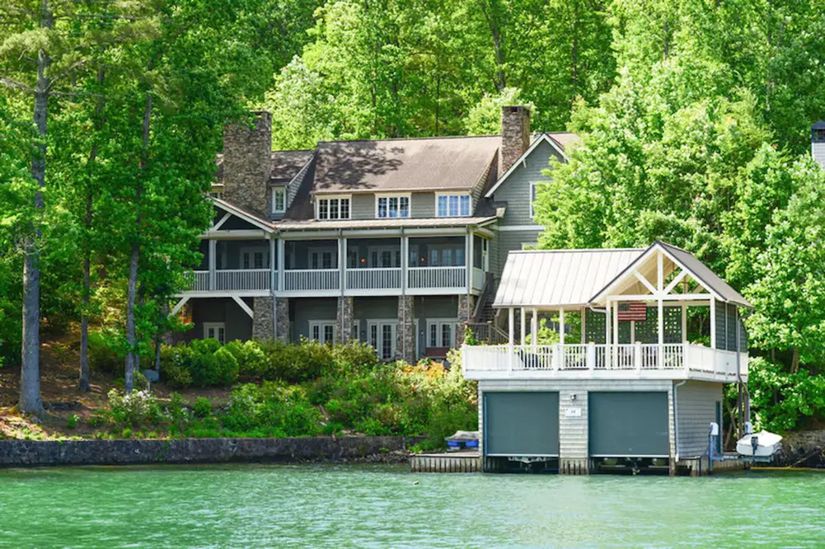 JawDropping Yet Affordable Mansions for Rent in 2024