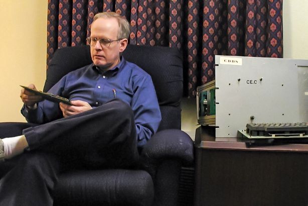 1978: Bulletin Board System