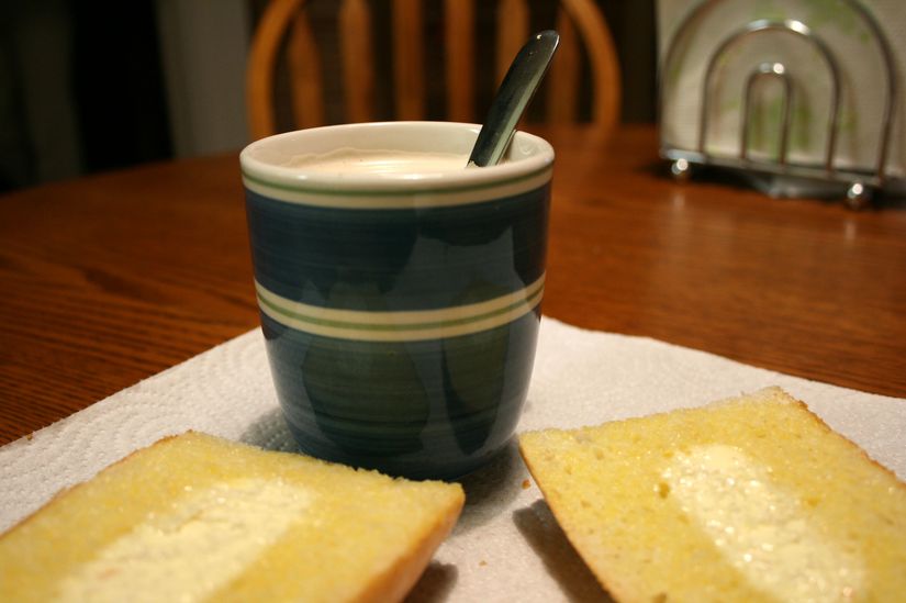 Café con Leche and Pan Tostado