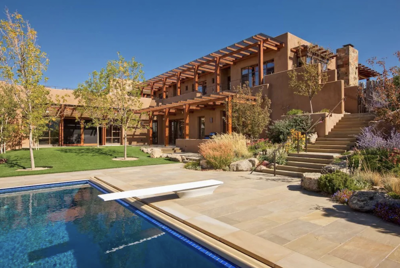 Most Luxurious Airbnbs and Vrbos in Every State