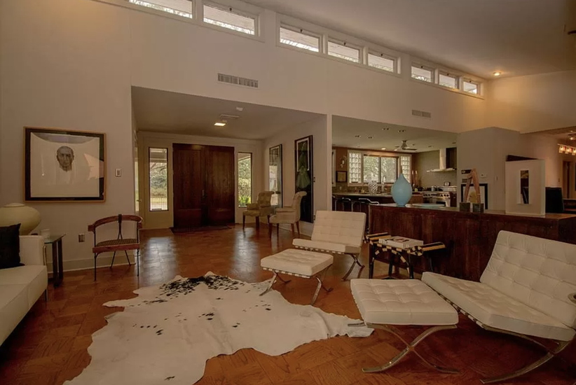 20 Sleek & Stylish Midcentury Modern Homes for Sale Across America