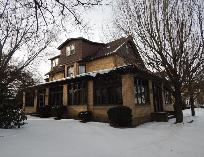 18 Sprawling Homes Available for Less Than 200K