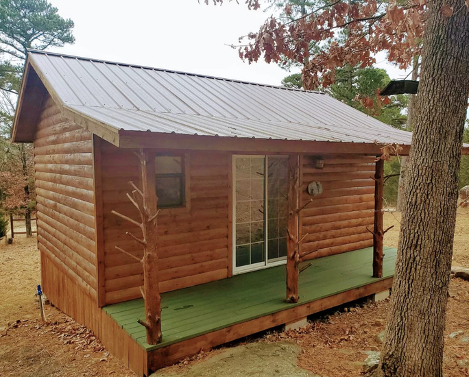 15 Beautiful Homes For Sale Now With Detached Guest Houses