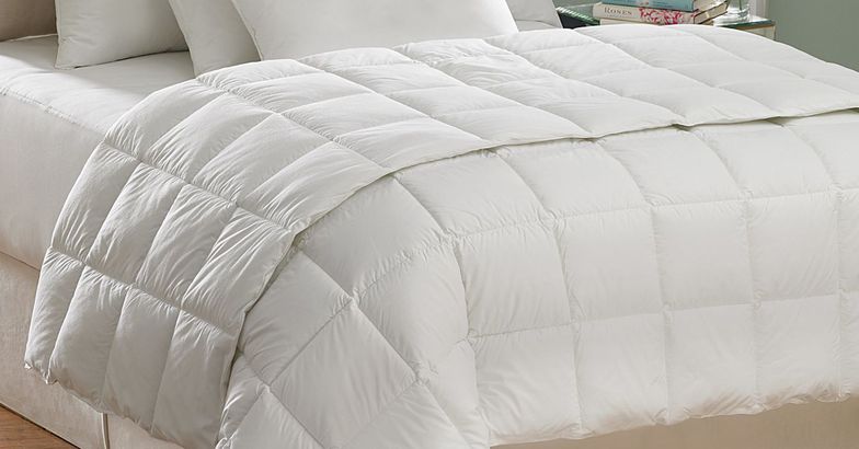 Allerease Hot Water Washable Comforter, Queen