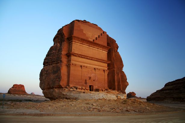 Qasr Farid Tomb