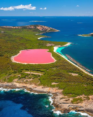 Lake Hillier