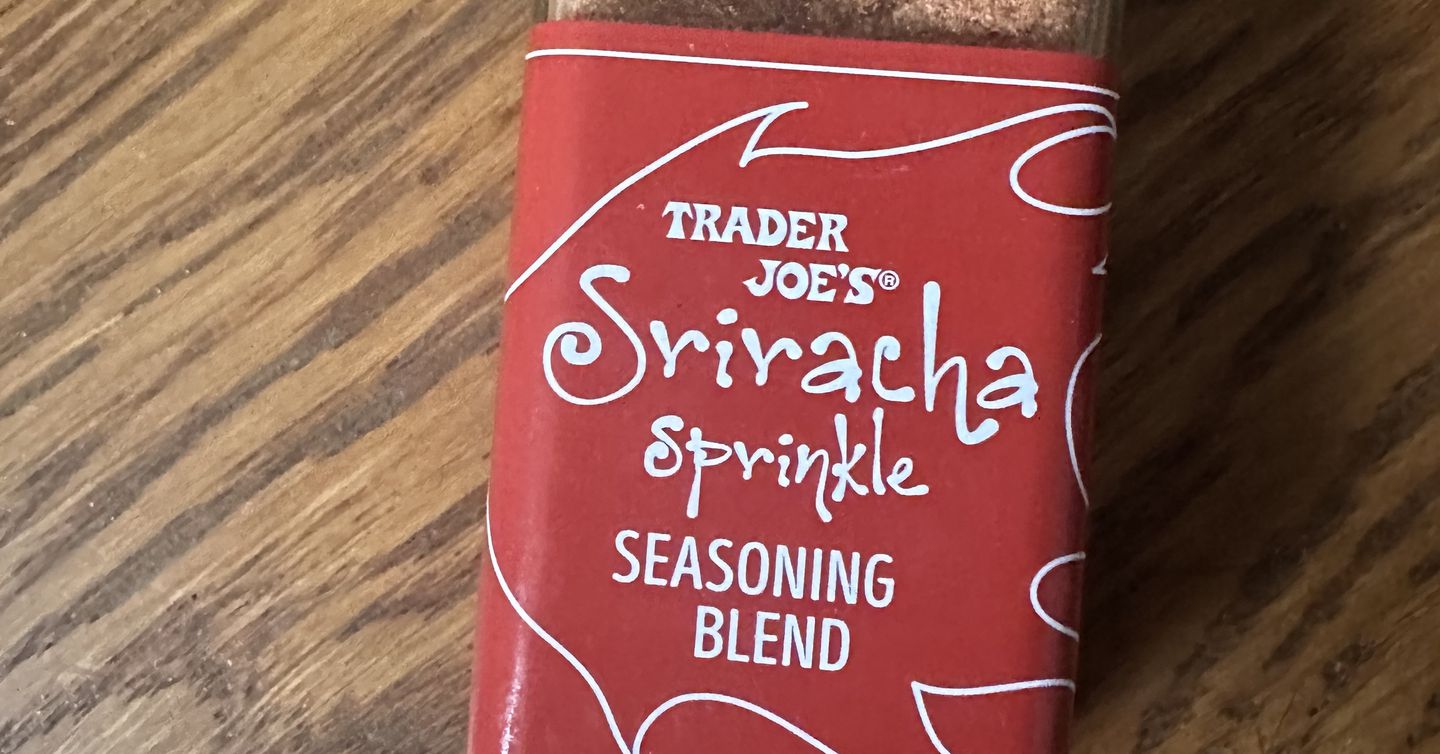 Trader Joe's Has a Sriracha Sprinkle Seasoning, and I Tried It