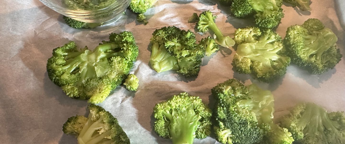 I Tried The Smashed Broccoli Recipe And Here s What Happened 