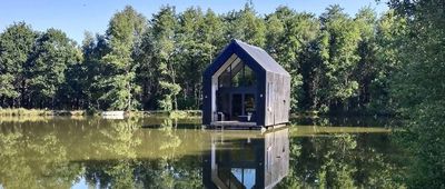 Kabanes de Kerforn Tiny Floating Homes