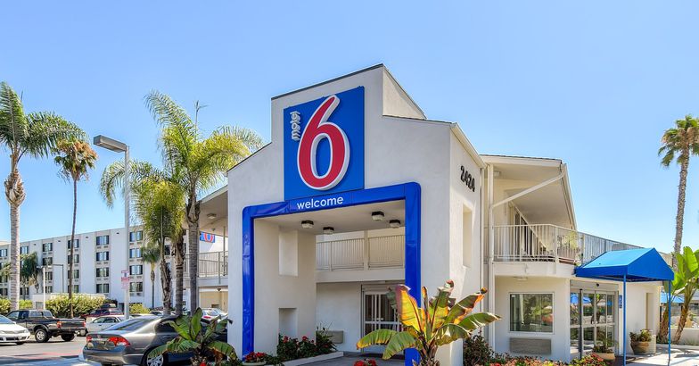 Motel 6