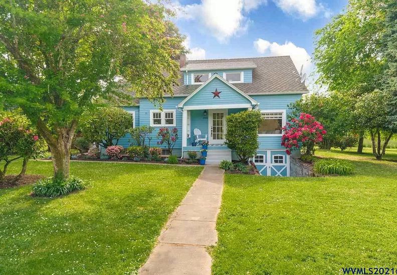 Historic Farmhouses for Sale