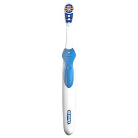 Oral-B 3D White Battery Toothbrush