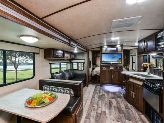 Tennessee: 2019 Cruiser RV Radiance