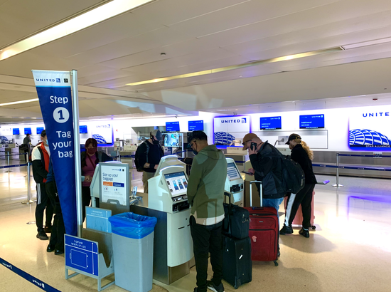 Wonder what it's like to fly during COVID-19? I just did Bag check-in area at EWR