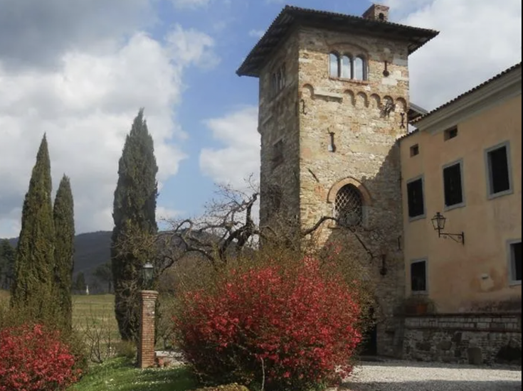 Cheap Castles for Sale to NYC Condo Prices)