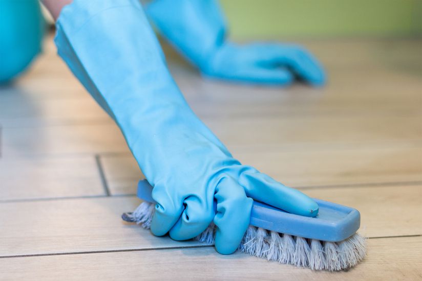 15 CalorieBurning Chores