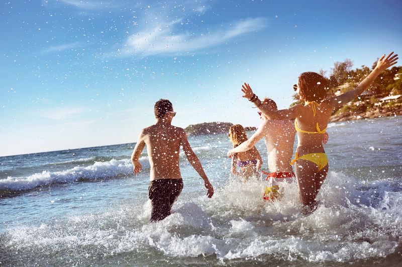 17 Tips For A Safe And Healthy Spring Break Cheapism