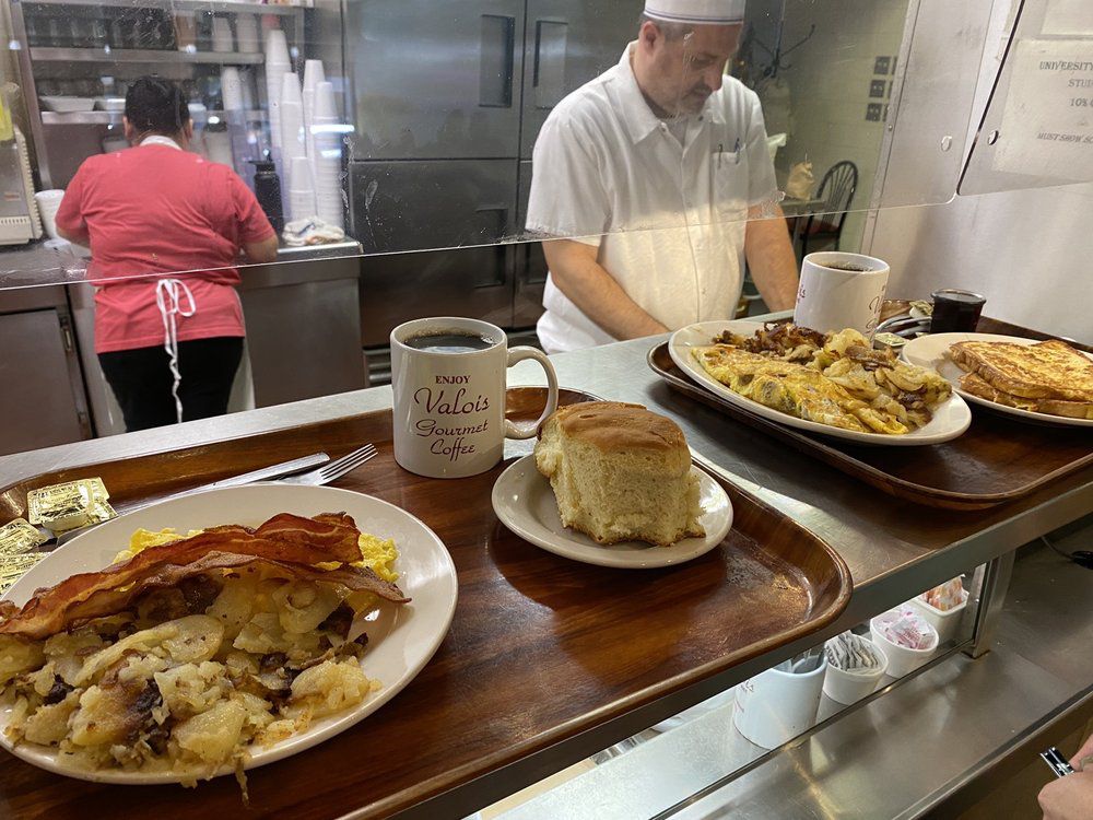 Valois Restaurant Chicago