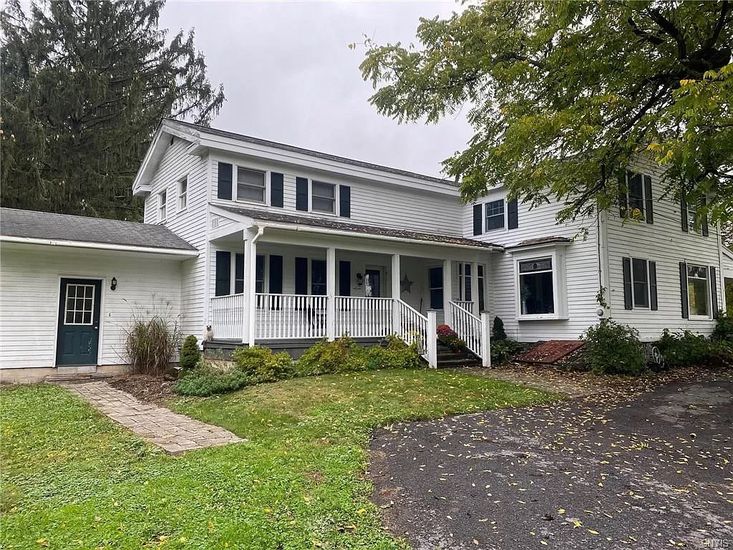 Historic Farmhouses for Sale