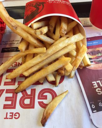 How Six Major Fast Food Fries Stack Up Against The Competition Cheapism Com