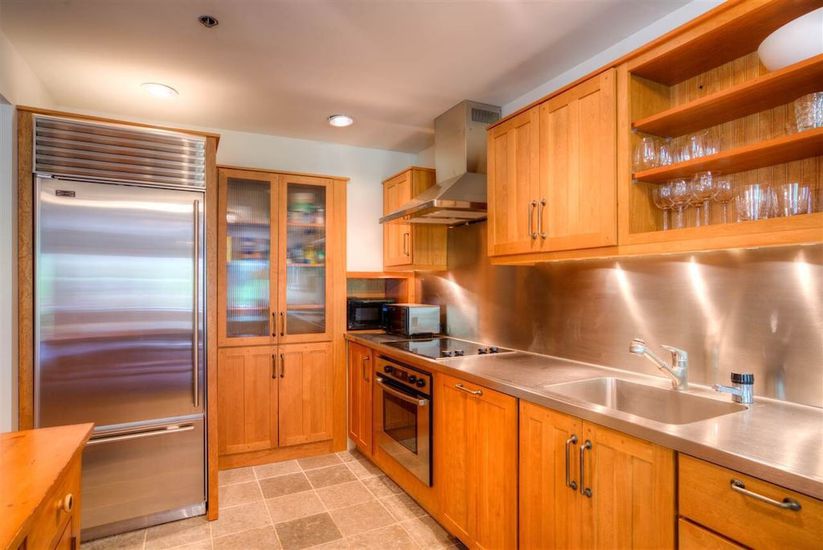 The Best Skiin/SkiOut Vacation Rentals in Stratton for 2024