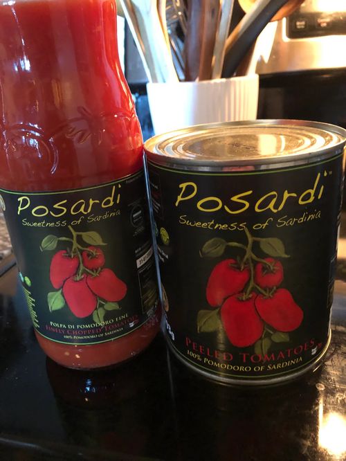 Sardinian tomatoes are perfect for a delicious sauce.